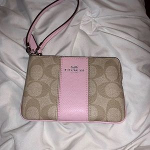 NWT Coach Wristlet